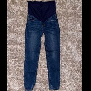 Women’s maternity PINK BLUSH distressed ankle skinny jeans size 28